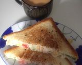 A picture of step 4 of Vegetables mayo sandwich.