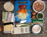 Foto del paso 1 de la receta: Tarta de POLLO, REPOLLO y re contra pollo!! 🥧 (individual)