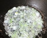 Hình bước làm 3 của món Đậu Hũ Kho Nấm Rơm Ngày Mưa