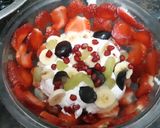 A picture of step 6 of Strawberry biscuit pudding.