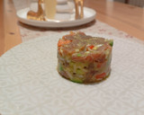 Foto del paso 3 de la receta: Tartar de atún con aguacate
