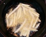 A picture of step 1 of Potato French Fries Pizza.