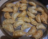 करंजी (Karanji Recipe In Marathi) रेसिपी स्टेप 4 फोटो 