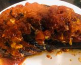 Foto del paso 4 de la receta: Berenjena rellena sabor pizza en Essen... riquísima, mega fácil, económica y la hice en 30 minutos!