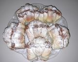 Foto del paso 10 de la receta: Medialunas sin Hojaldre de Manteca