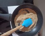 A picture of step 1 of Till dry fruit chikki.