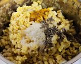 A picture of step 1 of Moong dal pakoda.