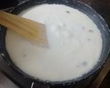A picture of step 2 of Milk lachedar rabri.