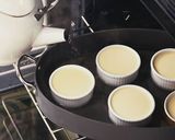 Foto langkah ke 3 dari resep Creme Brulee - Dessert lembut manis.