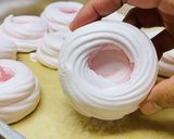 รูปขั้นตอนการทำที่ 6 ของ มินิเมอแรงค์ ครีมสดผลไม้ (วัตถุดิบหลัก 3-4 อย่าง)
