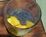Foto langkah ke 3 dari resep Mango Yakult.
