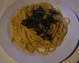 Foto del paso 3 de la receta: Tallarines con pesto de albahaca, ciboulette y ajo a mortero