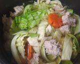 รูปขั้นตอนการทำที่ 4 ของ แกงจืดกะหล่ำปลีอกไก่บดเต้าหู้ไข่