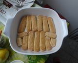 Túrós-gyümölcsös babapiskótás recept fázis 2 fotója