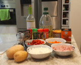 Foto del paso 1 de la receta: Patatas guisadas con pollo