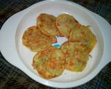 Foto langkah ke 5 dari resep Bakwan Mie Sayur Mini (Mpasi - 1y+).