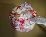 Foto langkah ke 1 dari resep Orek Tempe Kubis.