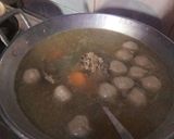 Foto langkah ke 1 dari resep Sayur bakso dan tulang sapi.