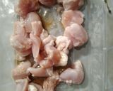 Foto langkah ke 1 dari resep Ayam Goreng Tepung.