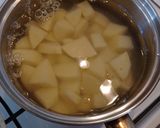 Csirkemell raguleves krumpligombóccal recept fázis 1 fotója