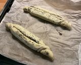 Une image de l'étape 7 de Feuilletés de knackis au pesto d'ail des ours, parmesan et pavot bleu.