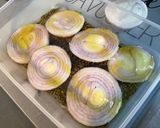 Une image de l'étape 4 de Oignons de roscoff aux herbes de Provence.