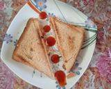 A picture of step 6 of Tomato And Onion Sandwich.