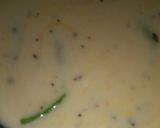 A picture of step 5 of Kadhi Pakauda.