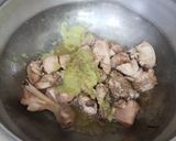 A picture of step 3 of Irani chicken karahi.