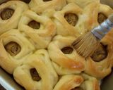 Foto langkah ke 9 dari resep Roti Manis isi Pisang.