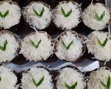 Foto langkah ke 5 dari resep Cup cake blackforess.