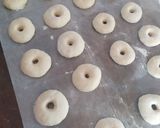 Foto langkah ke 7 dari resep Donat Tape.