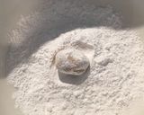 A picture of step 3 of Ricciarelli.