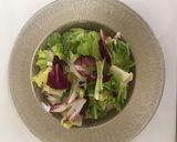 Foto del paso 1 de la receta: Ensalada de anchoas de Cantabria con queso, sandía y coco