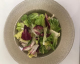 Foto del paso 1 de la receta: Ensalada de anchoas de Cantabria con queso, sandía y coco