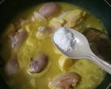 Foto langkah ke 4 dari resep Ayam Kentang Kuah santan.