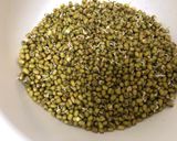 A picture of step 1 of Pesaratu.