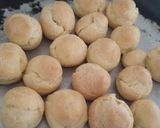 Foto del paso 4 de la receta: Profiteroles con Dulce de leche y Crema pastelera