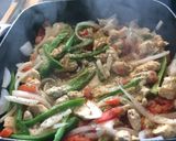 Foto del paso 3 de la receta: Pollo con champiñones