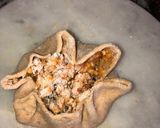 A picture of step 4 of Gobhi aloo pyaz paratha.