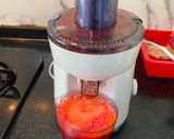 A picture of step 3 of Beet Carrot and Orange Detox Drink.