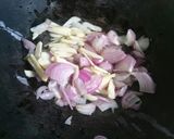 Foto langkah ke 3 dari resep Oseng Kikil.