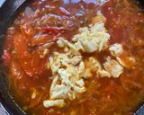 A picture of step 6 of Tomato Egg Noodle Soup.