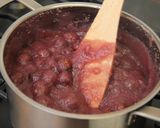 Meggyes vaníliapudingos süti recept fázis 4 fotója