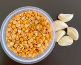 ગાર્લીક દાલ ફ્રાય (Garlic Dal Fry Recipe In Gujarati) રેસીપી સ્ટેપ1ફોટો