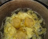 Foto langkah ke 3 dari resep Perkedel kentang dan sosis.