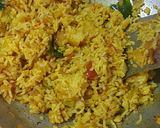 A picture of step 2 of Leftover fried rice.
