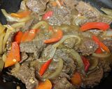 Foto langkah ke 3 dari resep Brokoli Cah Sapi.
