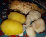 Csirkehúslevesen át a sült csirkéig recept fázis 4 fotója