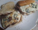 Foto del paso 5 de la receta: Sandwichitos de carne con quesos